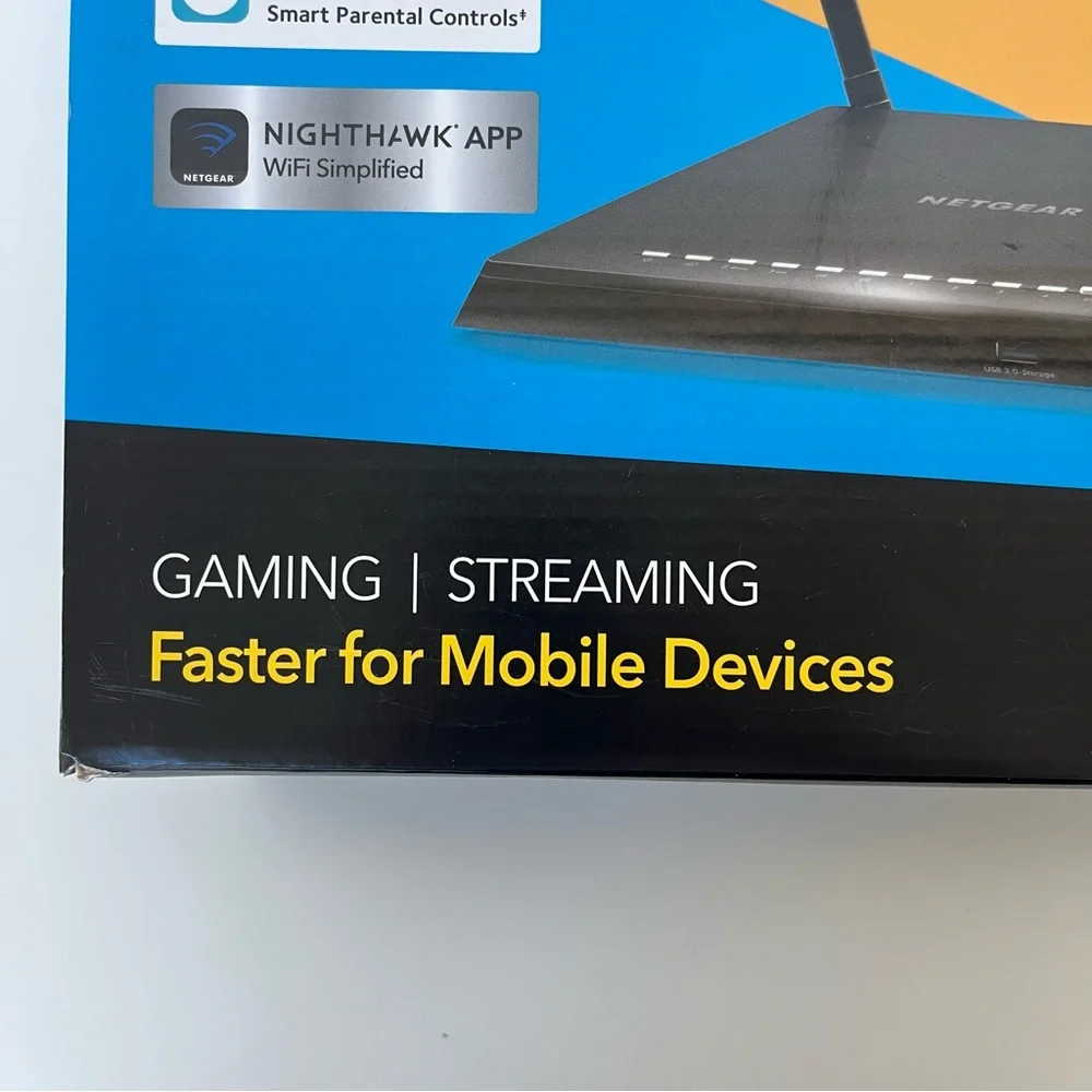 NETGEAR Nighthawk AC1750 Smart WiFi Router - Picture 4 of 9